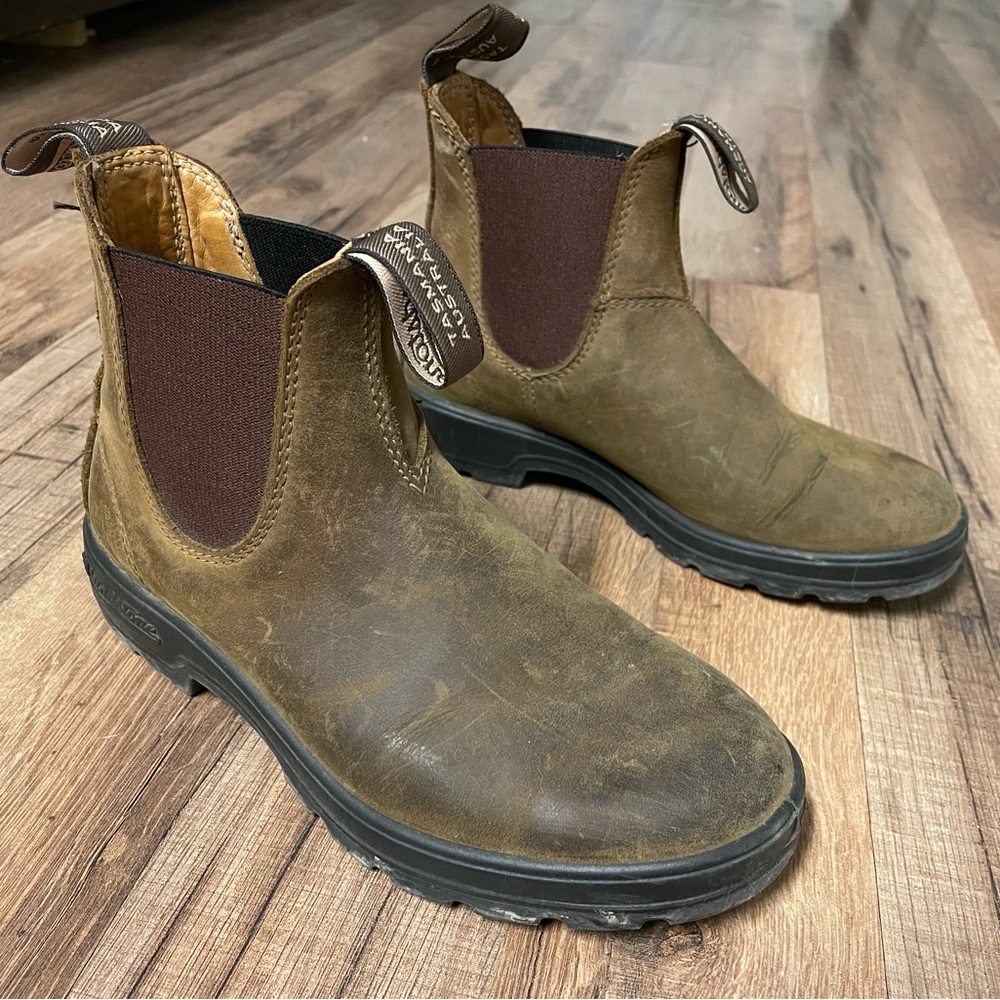 Blundstone Crazy Horse #1611 size 6.5